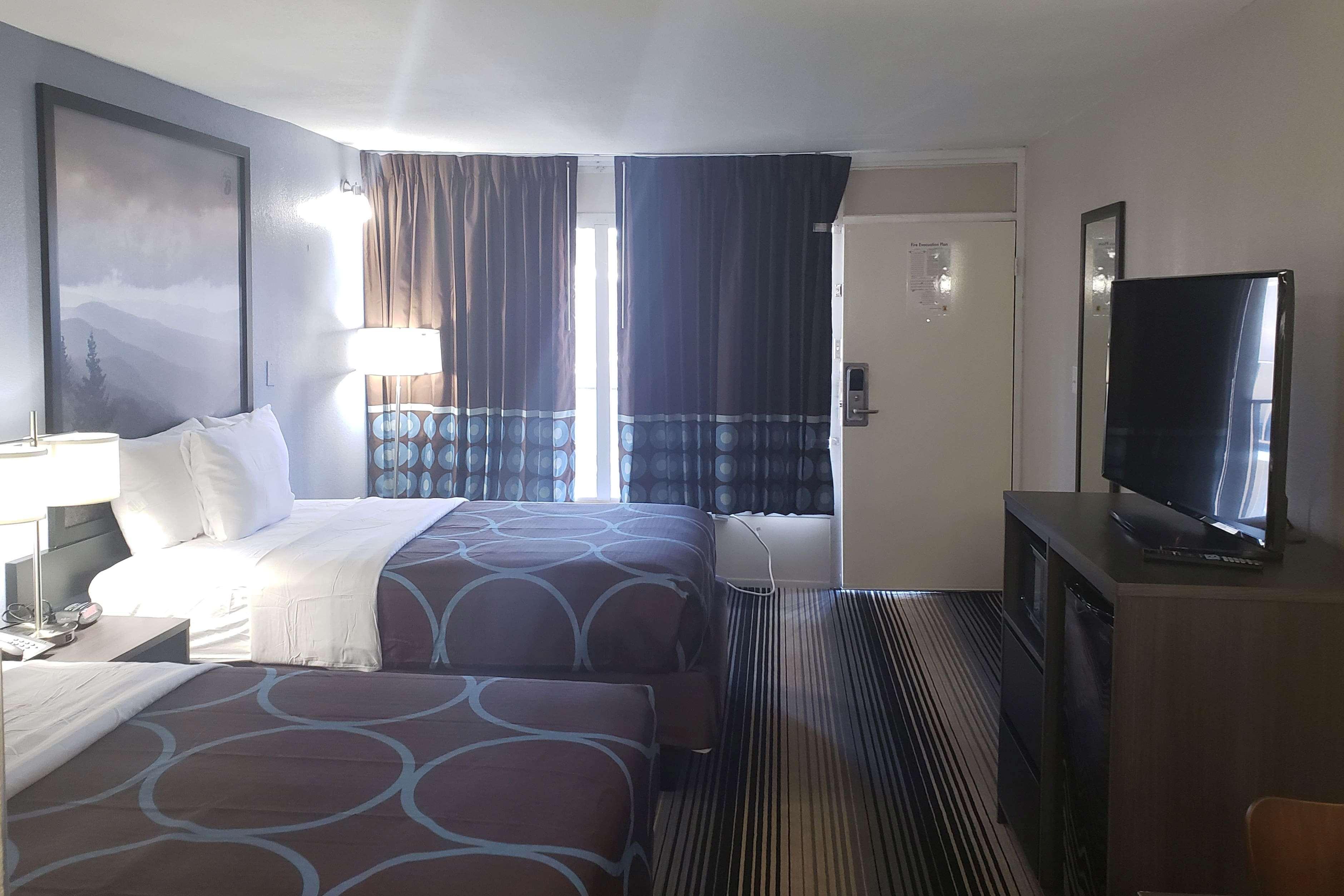 Hotel Super 8 By Wyndham Morganton Exteriér fotografie